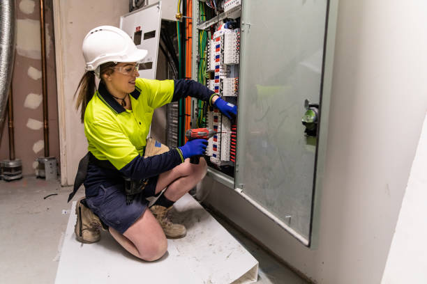  Three Rivers, OR Electrician Pros